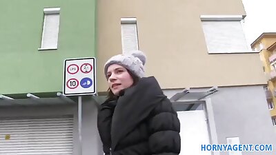 Brüder Bedenaschwili fickten russisches deutsche geile reife Mädchen Kuss auf das Gießereiholz